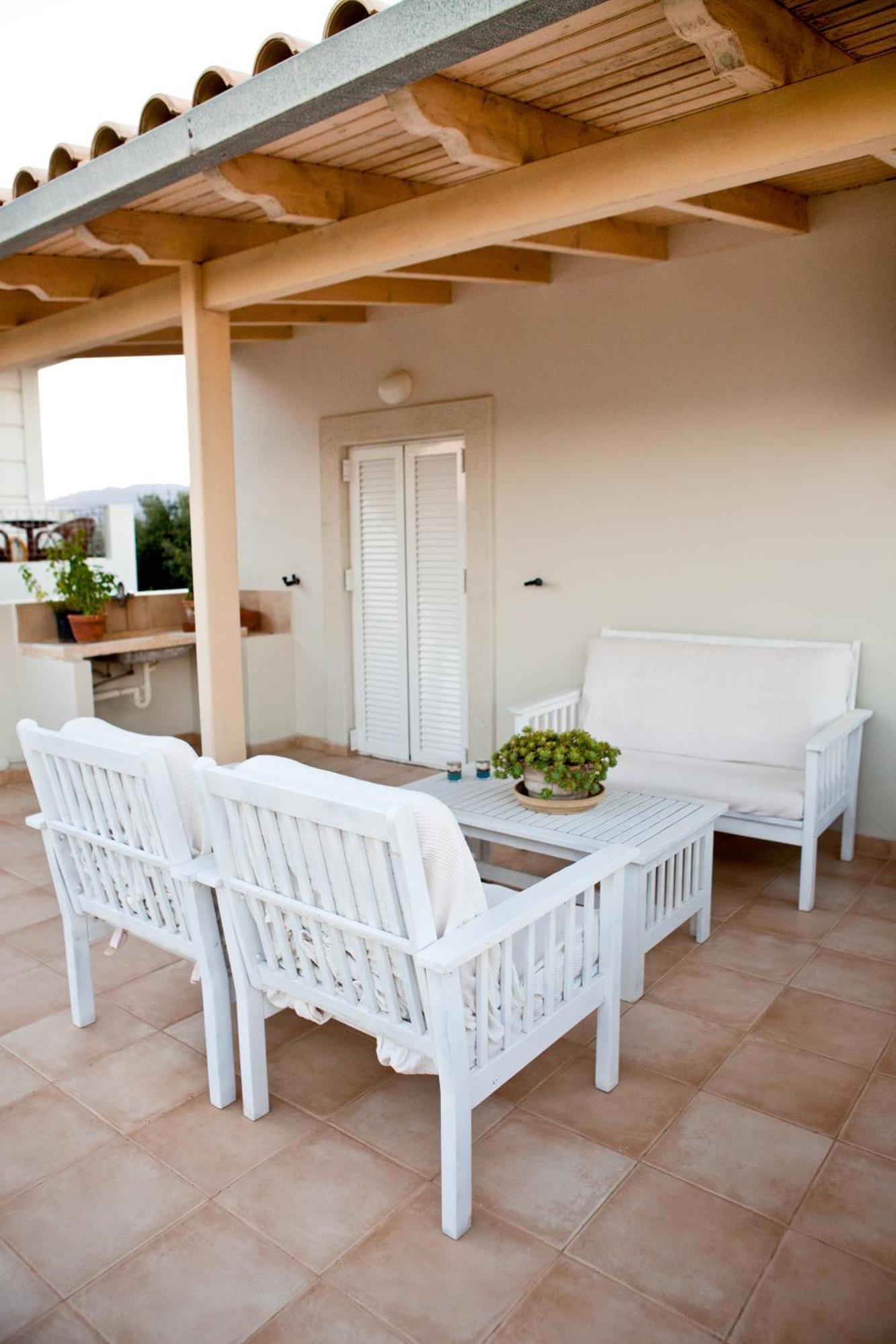 Rodanthi Villas *